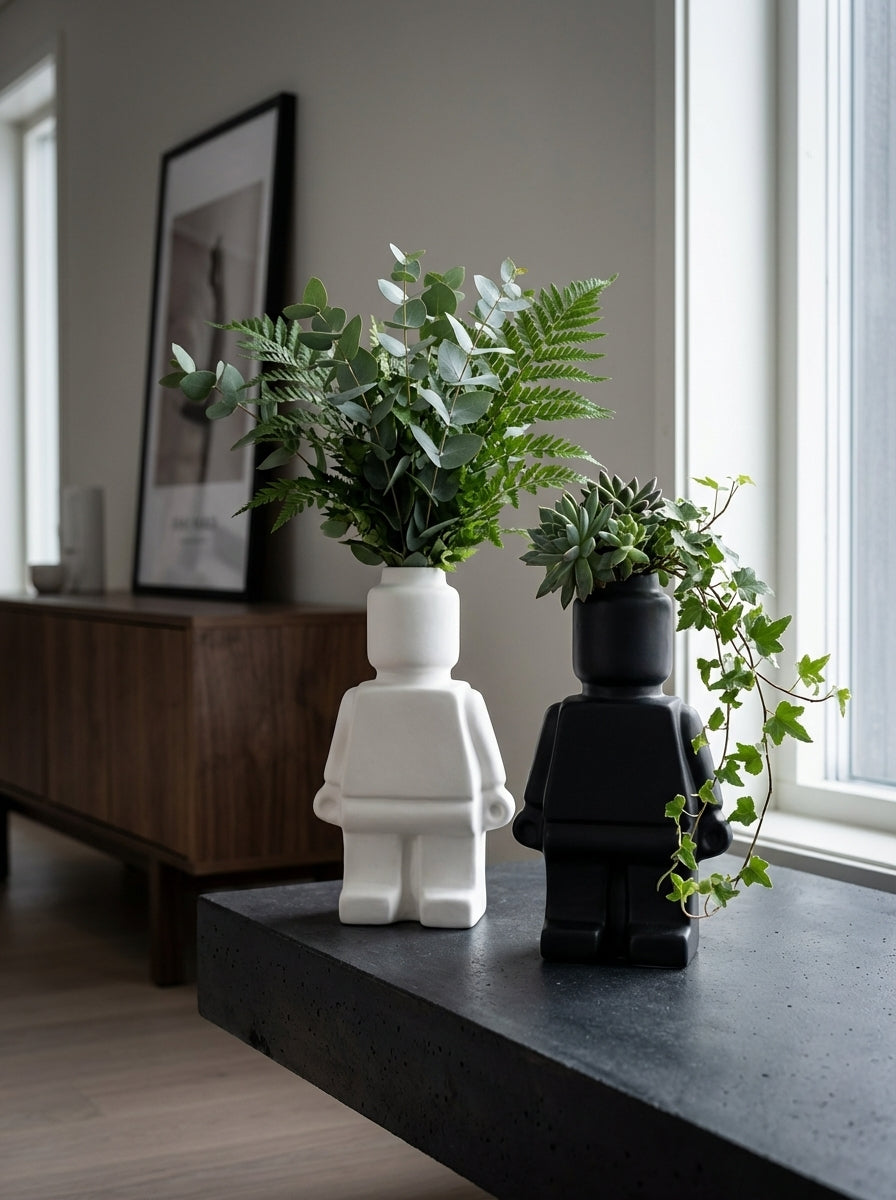 Nordic Modern Figure Vase